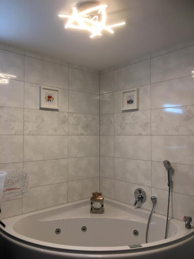 Neue Ferienwohnung Mit Whirlpool Und Sauna In Der Residenz Grafenmatt Inklusive Hochschwarzwaldcard Feldberg  Buitenkant foto