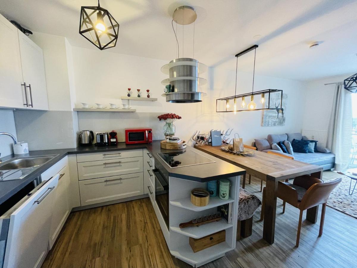 Neue Ferienwohnung Mit Whirlpool Und Sauna In Der Residenz Grafenmatt Inklusive Hochschwarzwaldcard Feldberg  Buitenkant foto